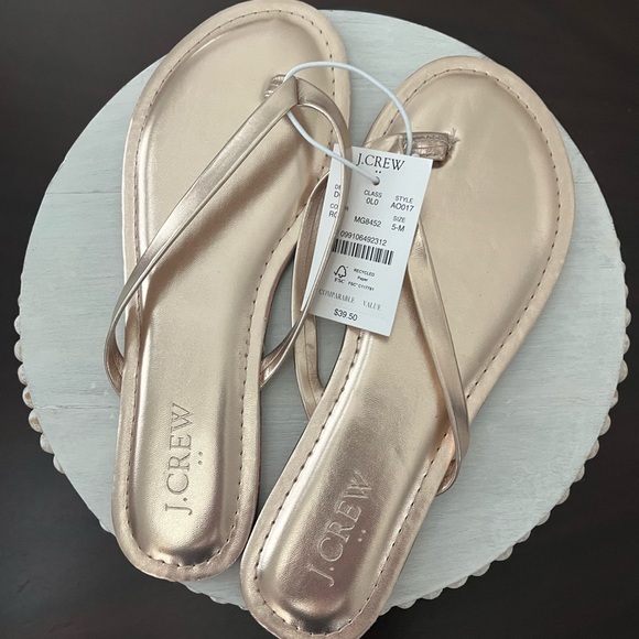J.crew- thong sandals- size 5 - rose gold - Picture 3 of 3